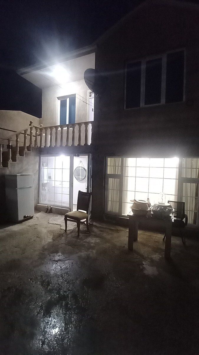 Satılır 6 otaqlı həyət evi/bağ evi 107 m² — Ev, villa, Bakı
