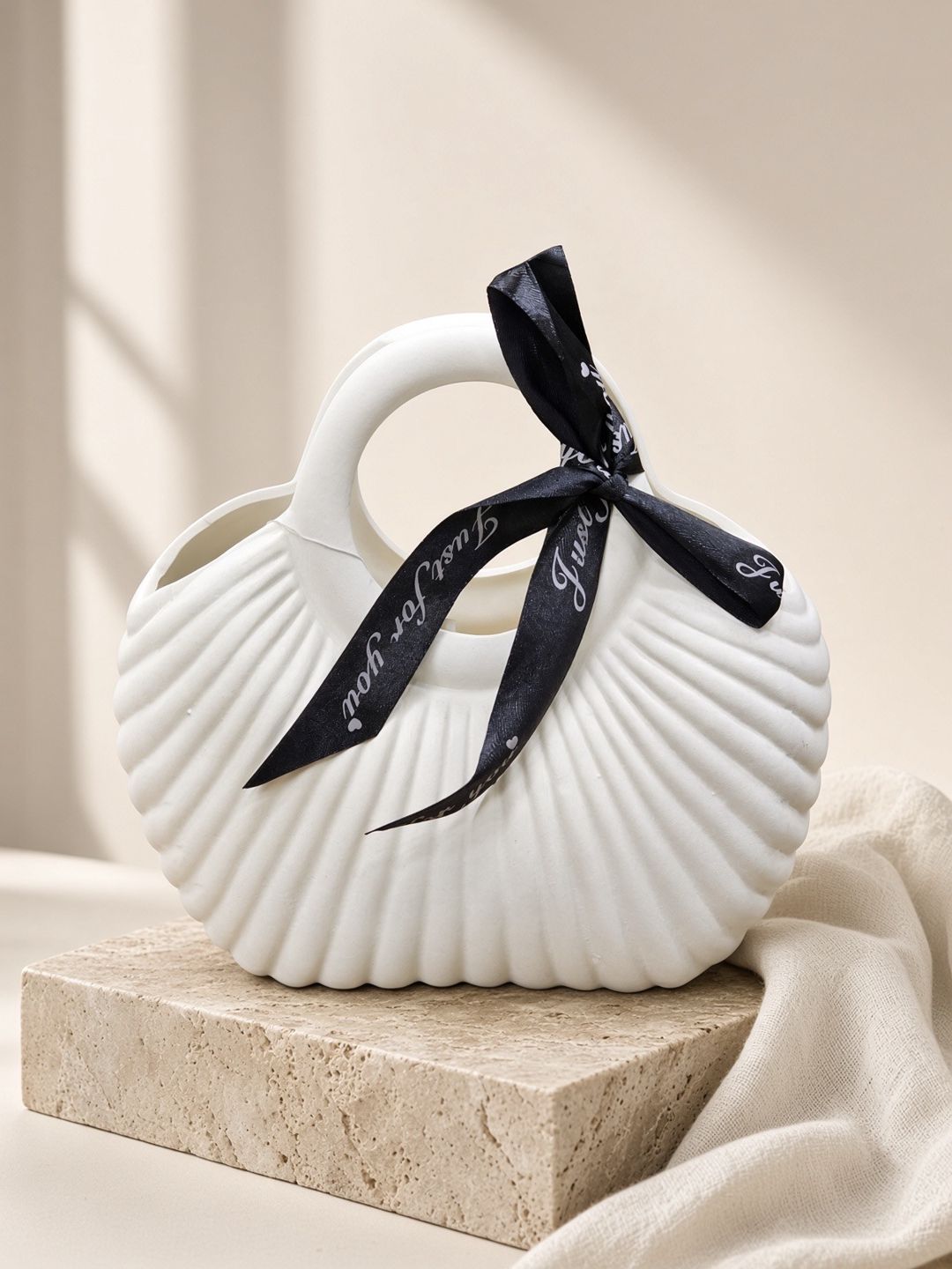 Güldan 13901, fiqurlu, dekorativ, çiçəklər üçün, keramika-gips, ağ — Mallar, Bakı (2)
