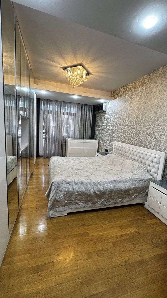 İcarəyə verilir 4 otaqlı yeni tikili 180 m² — Mənzil, Bakı (8)