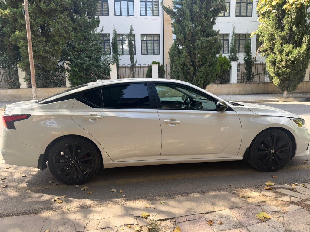 Nissan Altima, 2.0 L, 2019 il, 111 000 km 77-UR-073 — Avtomobillər, Bakı (4)