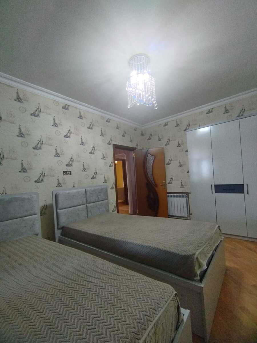 İcarəyə verilir 4 otaqlı köhnə tikili 120 m² — Mənzil, Bakı (7)