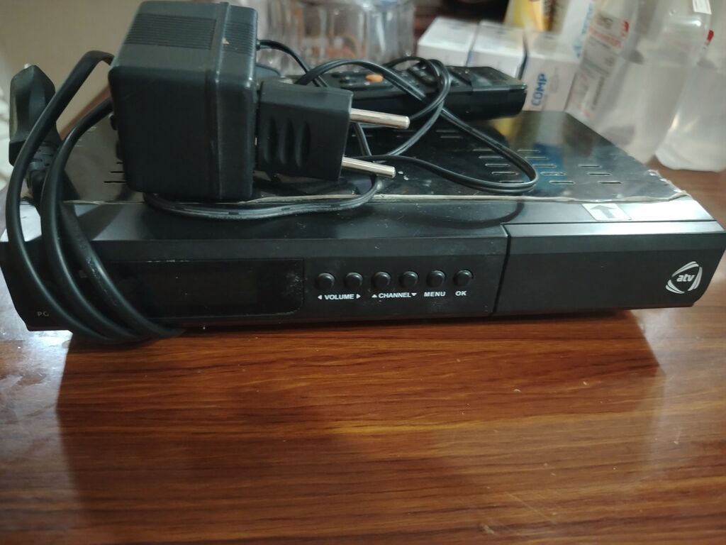Rəqəmsal TV qəbuledicisi (set-top box) – ATV loqolu model — Rəqəmsal və peyk TV, Bakı