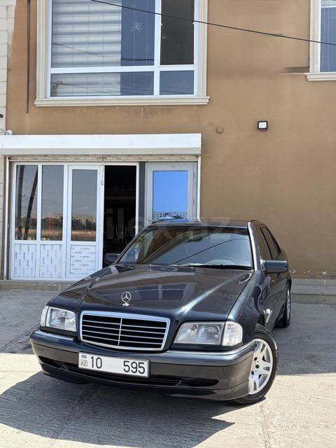 1999 Mercedes-Benz C 200, 2.0 L, 1999, 370,000 km — Bakı