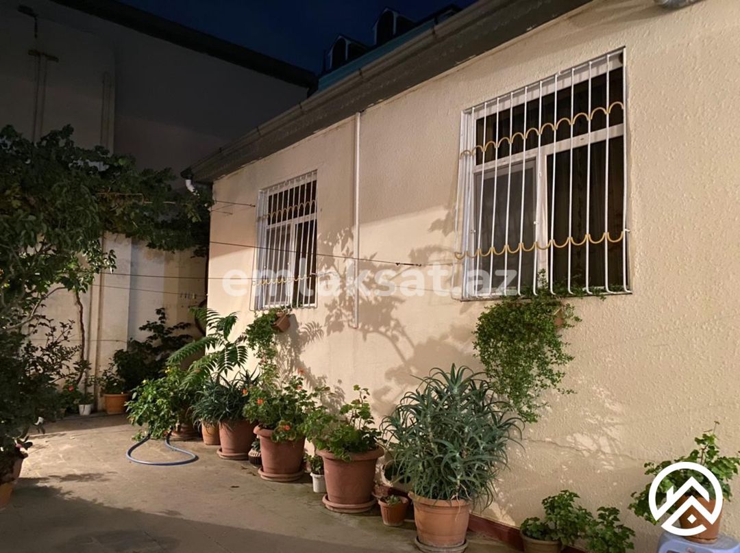 Satılır 4 otaq həyət evi / bağ evi 146 m², Qaraçuxur — Ev, villa, Bakı (2)