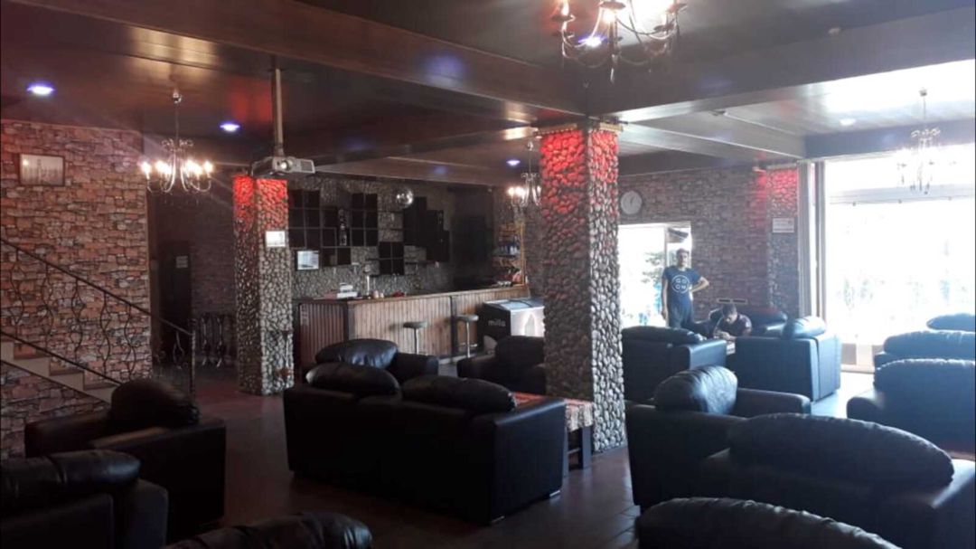 Satılır obyekt 360 m² — Əmlak, Oğuz (3)