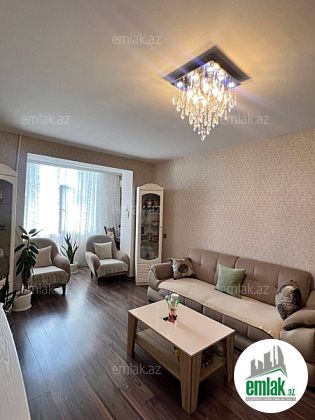 Satılır 4 otaqlı 90 m² köhnə tikili 8 mkr — Mənzil