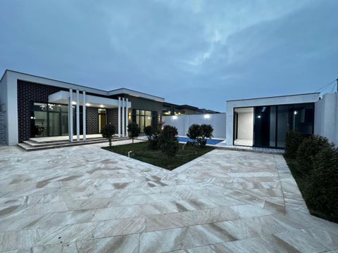 Satılır 4 otaqlı həyət evi/bağ evi 180 m² — Bakı