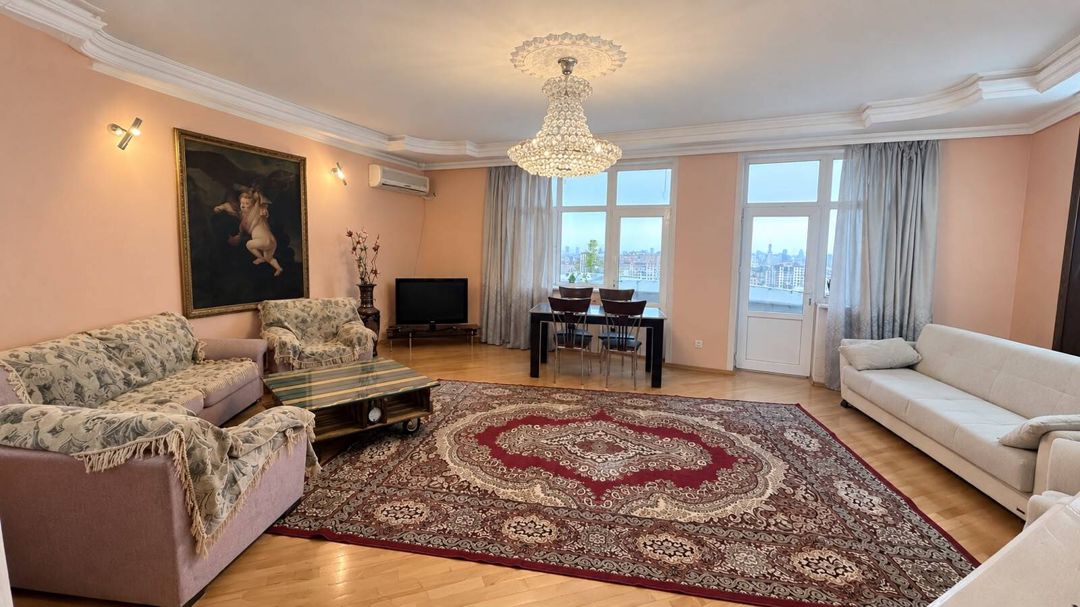 İcarəyə verilir 3 otaqlı yeni tikili 160 m² — Mənzil, Bakı