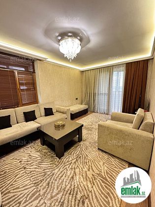 Satılır 2 otaqlı 55 m² köhnə tikili Ayna Sultanova heykəli — Mənzil (2)