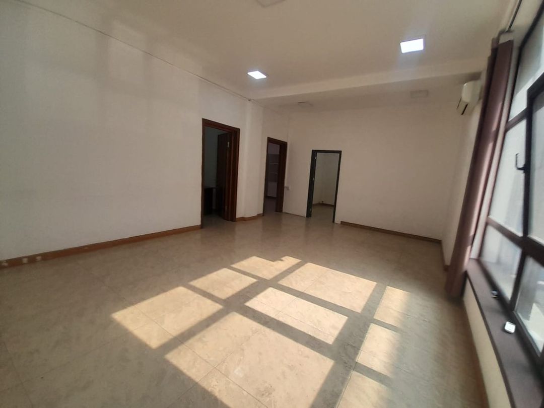 Ofis icarəyə verilir, 110 m², Əhməd Rəcəbli küç., Bakı — Ofis, Bakı (8)