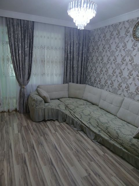 Satılır 2 otaqlı köhnə tikili 50 m² — Bakı