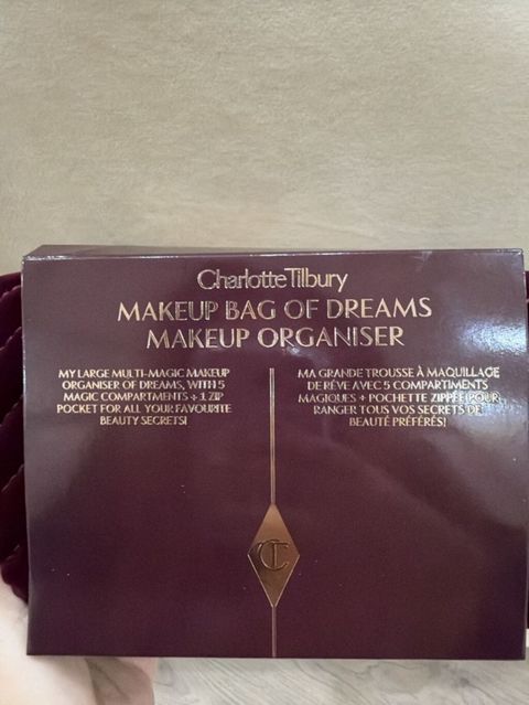 Charlotte Tilbury “Makeup Bag of Dreams” – makiyaj təşkilatçısı — Bakı