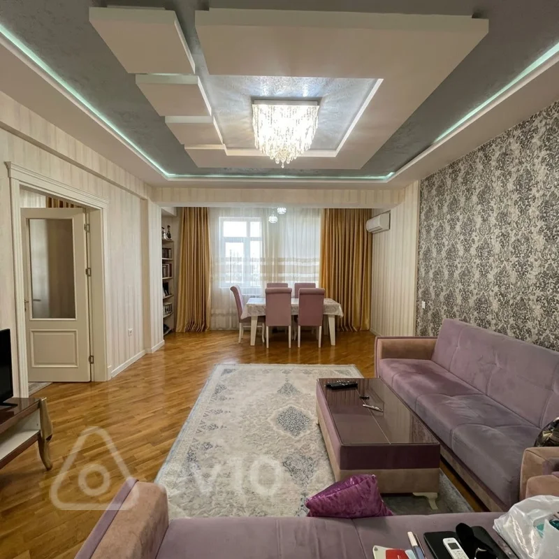 3 otaqlı mənzil, 110 m², Tofiq Abbasov küçəsi — kirayə — Premium Əmlakçı