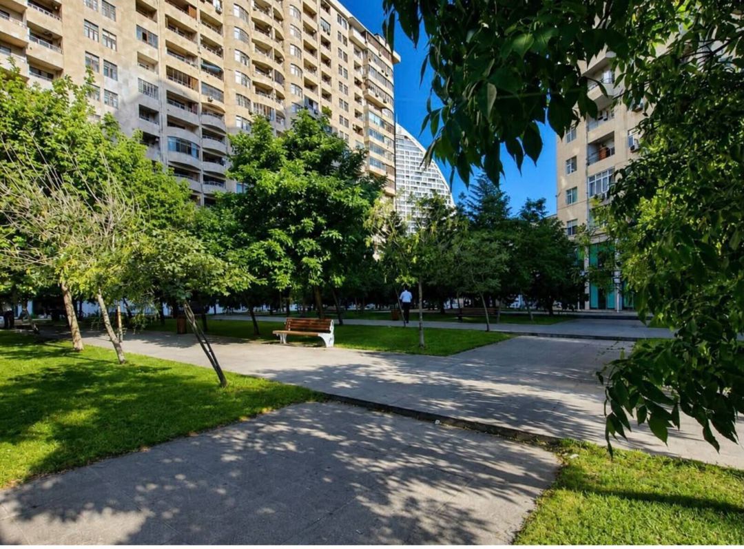 Satılır 4 otaqlı yeni tikili 170 m² — Mənzil, Bakı