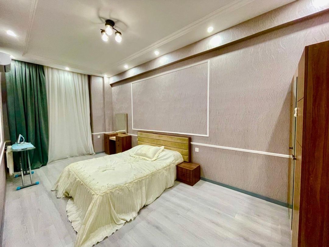 İcarəyə verilir 4 otaqlı yeni tikili 190 m² — Mənzil, Bakı (4)