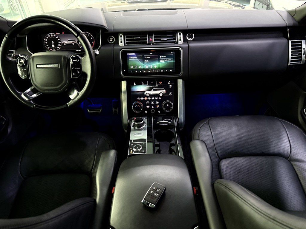 Land Rover Range Rover, 3.0 L, 2020 il, 99 999 km — Avtomobillər, Bakı (3)