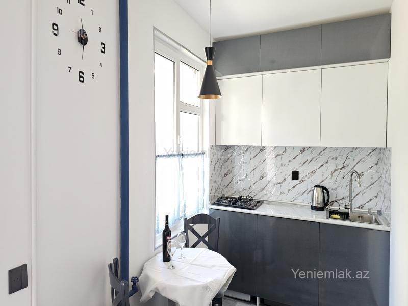 Günlük 1 otaqlı Bina evi menzil (Köhnə tikili), 42 m², Səbail rayonu — Mənzil, Bakı (8)