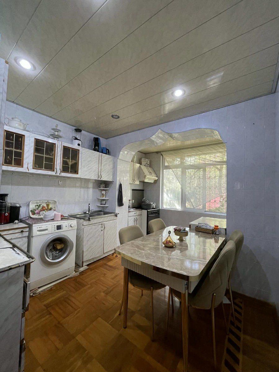 Satılır 4 otaqlı köhnə tikili 111 m² — Mənzil, Bakı (11)
