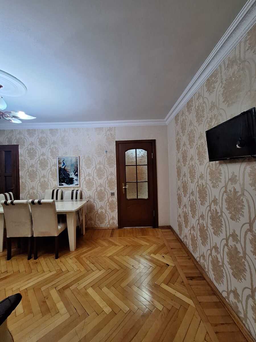 Satılır 2 otaqlı köhnə tikili 60 m² — Mənzil, Bakı (11)