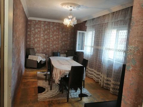 Satılır 3 otaqlı həyət evi/bağ evi 80 m² — Bakı