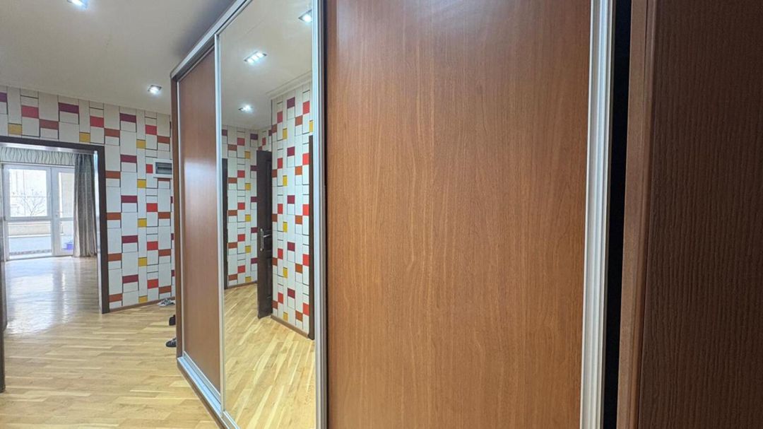 İcarəyə verilir 2 otaqlı köhnə tikili 64 m² — Mənzil, Bakı (6)