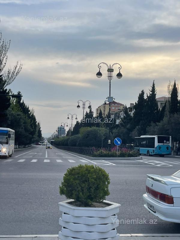 Satılır 3 otaqlı Bina evi menzil (Köhnə tikili), 70 m², 1-ci mikrorayon — Mənzil, Sumqayıt (6)