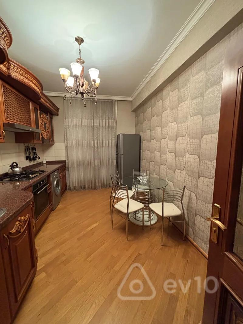 3 otaqlı mənzil, 120 m², svetlana memmedova kucesi — kirayə — Mənzil, Bakı (9)