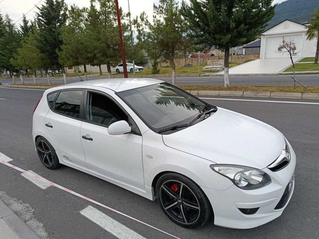 Hyundai i30, 1.4 L, 2010 il, 280 000 km — Avtomobillər, Zaqatala (6)