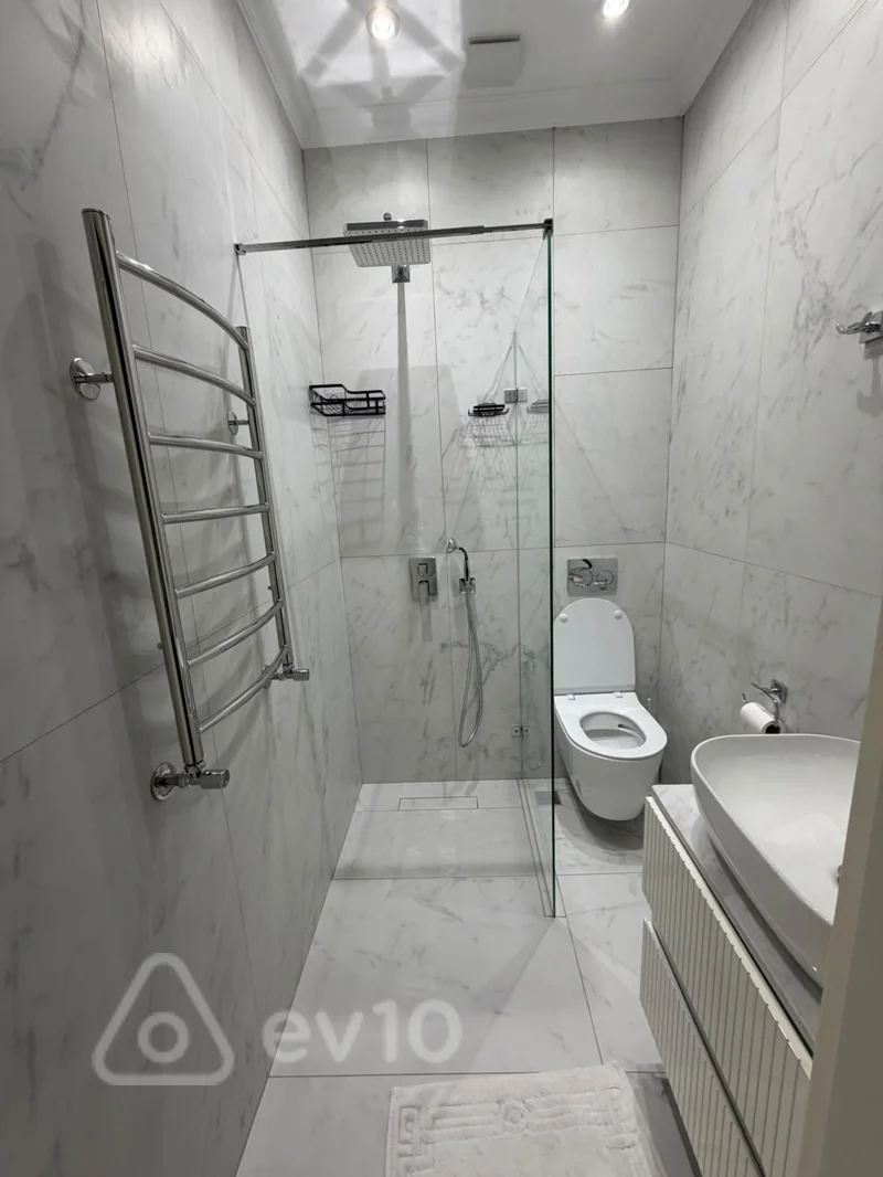 4 otaqlı mənzil, 180 m², Zahid Xelilov — Mənzil, Bakı (4)
