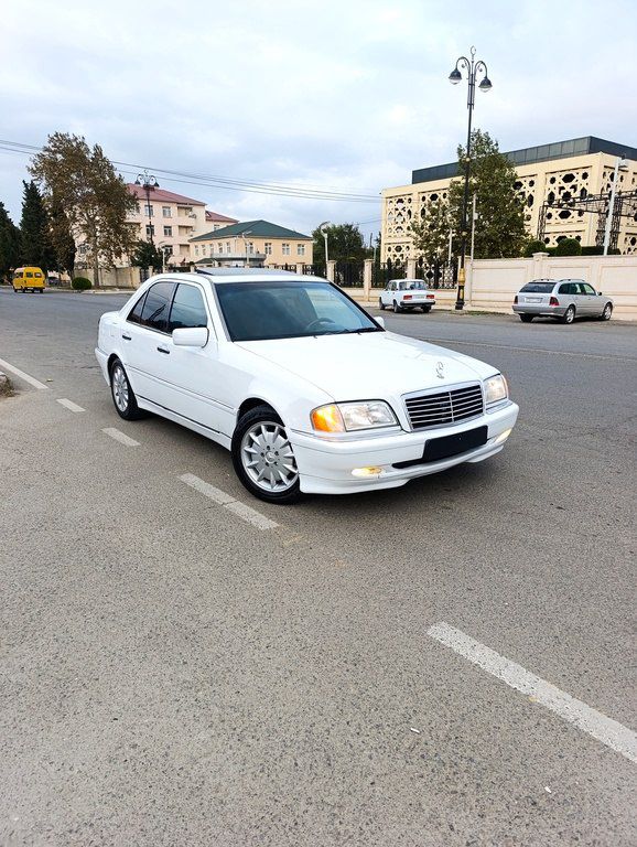 Mercedes C 230, 2.3 L, 1998 il, 285 000 km — Avtomobillər, Bakı (2)