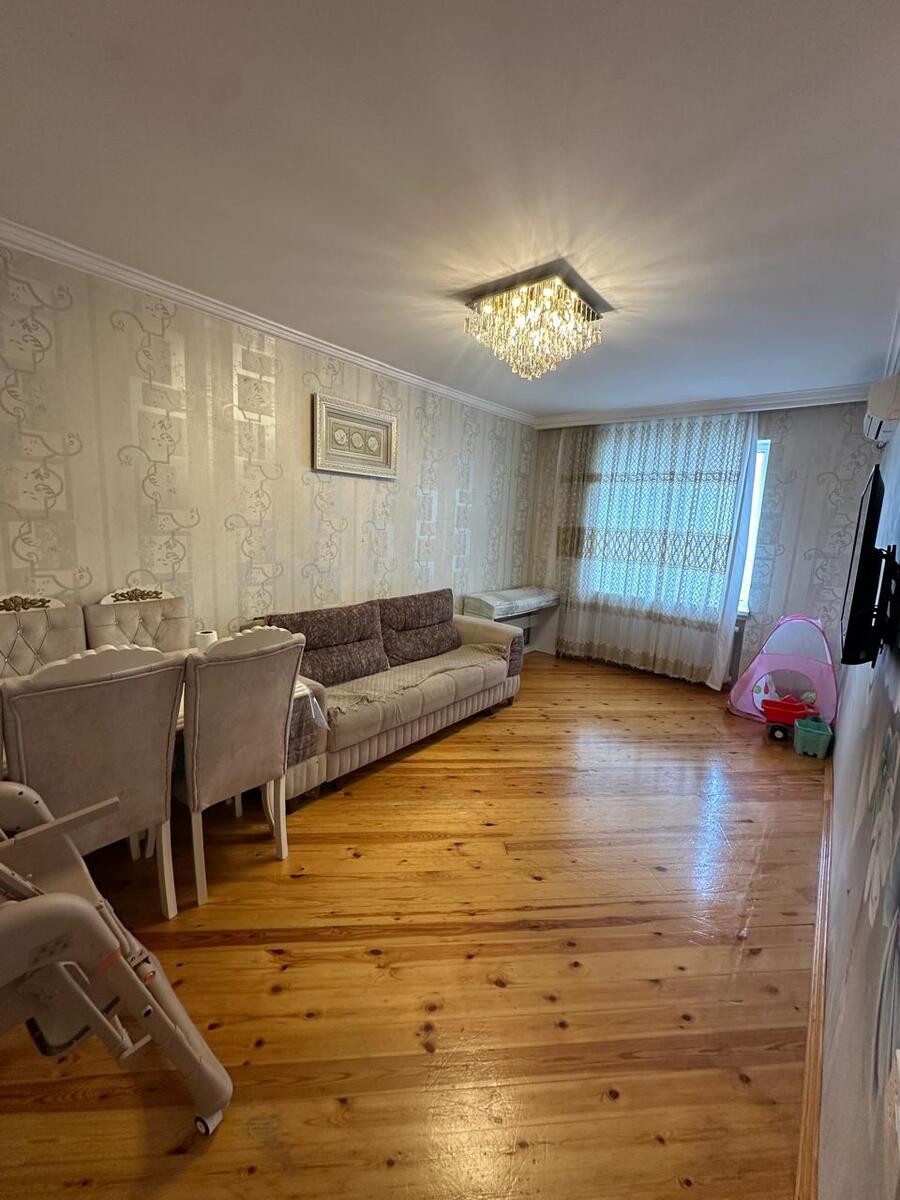 Satılır 4 otaqlı köhnə tikili 100 m² — Mənzil, Bakı (4)