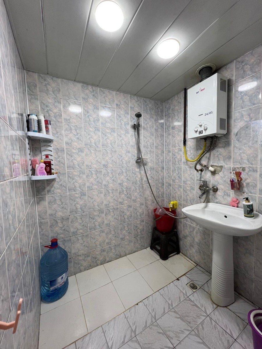 Satılır 2 otaqlı köhnə tikili 60 m² — Mənzil, Bakı (6)