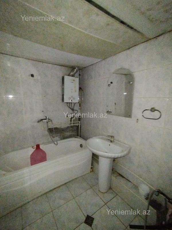 Satılır 4 otaqlı Bina evi menzil (Köhnə tikili), 100 m², Xətai rayonu — Mənzil, Bakı (8)