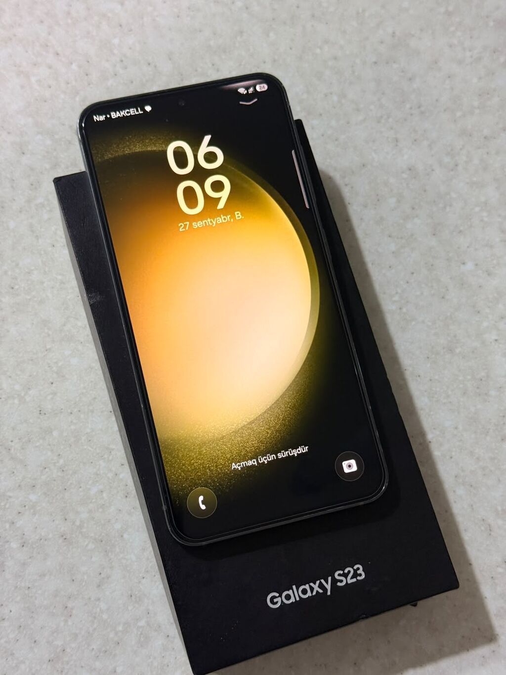 Samsung Galaxy S23, rəng - Yaşıl, Simsiz şarj — Samsung, Bakı (2)