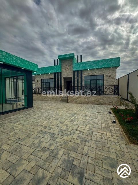 Satılır 4 otaq həyət evi / bağ evi 180 m², Mərdəkan — Bakı