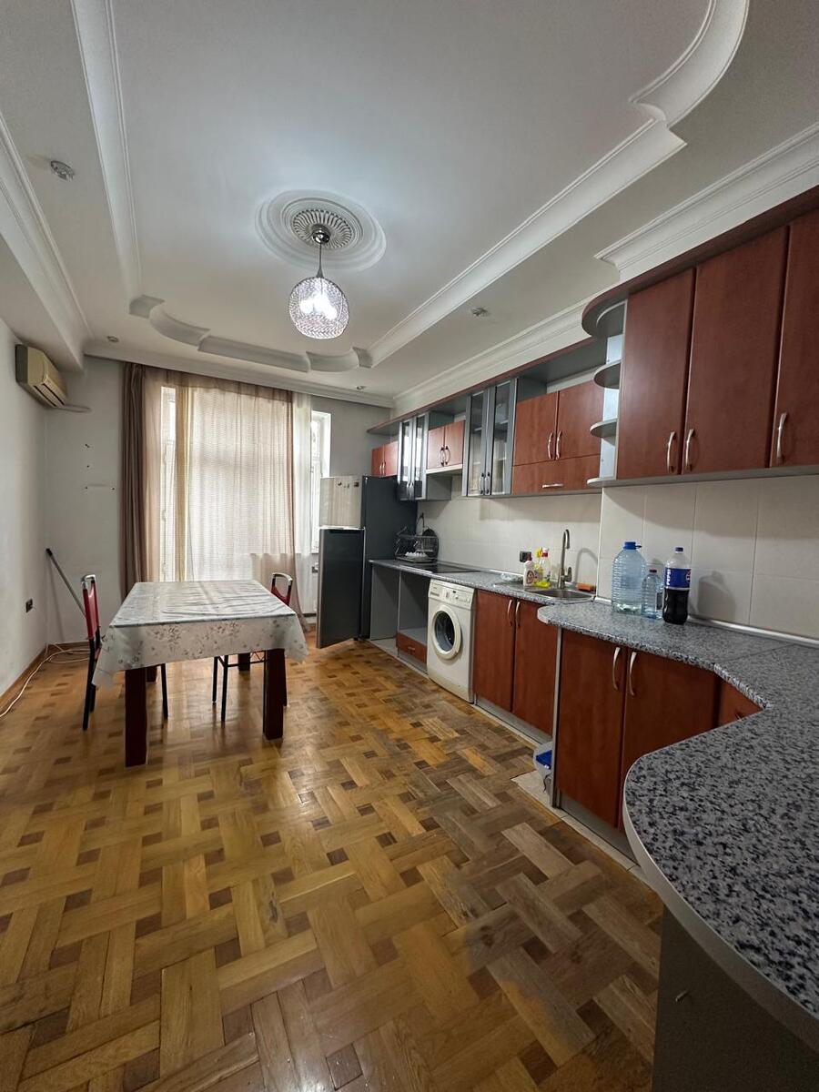 İcarəyə verilir 3 otaqlı yeni tikili 130 m² — Mənzil, Bakı (8)