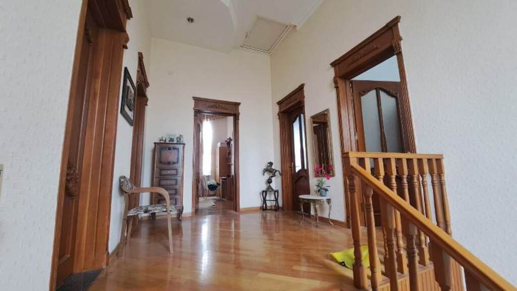 Satılır 6 otaqlı həyət evi/bağ evi 450 m² — Ev, villa, Bakı (12)