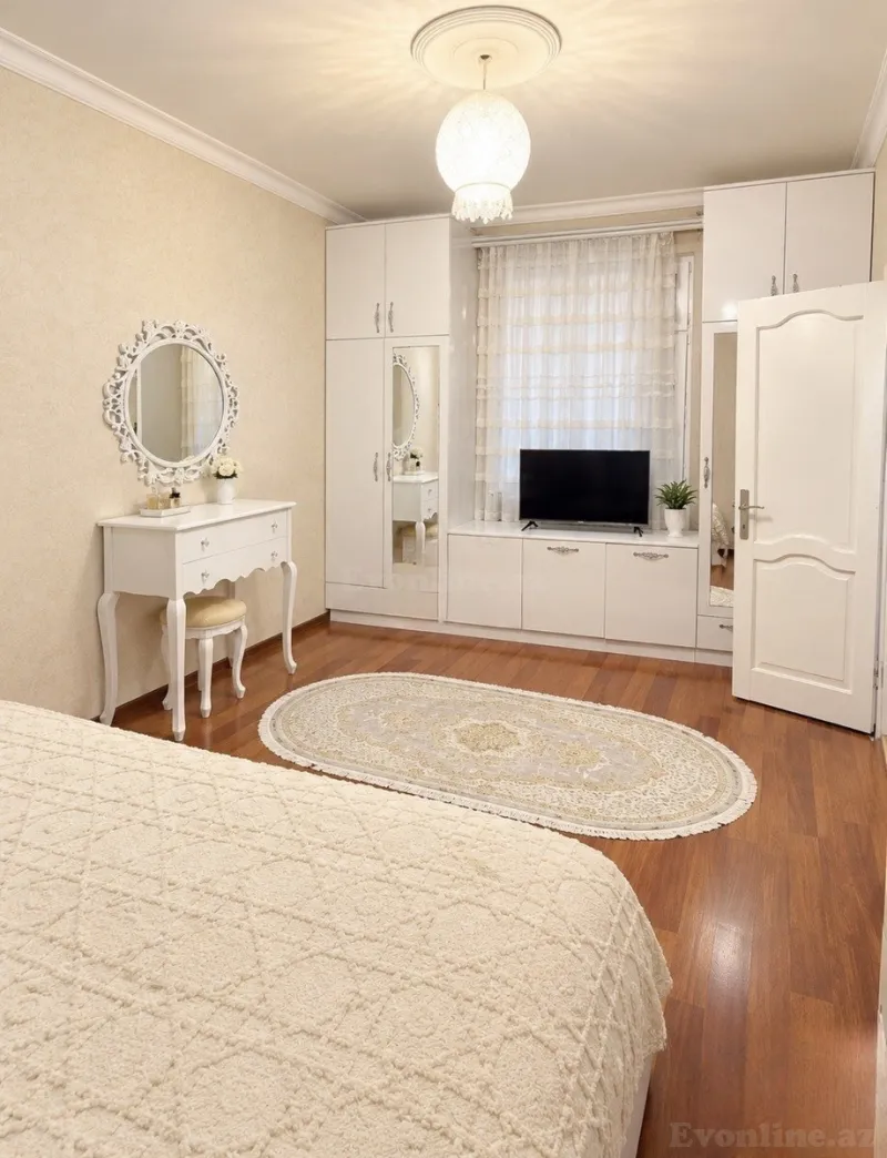 Satılır 3 otaqlı Mənzil Köhnə tikili 60 m² Bakı, Nəsimi r., Memar Əcəmi m — Mənzil, Bakı (5)
