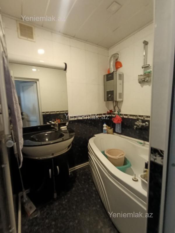 Satılır 4 otaqlı Bina evi menzil (Köhnə tikili), 100 m², Sabunçu rayonu — Mənzil, Bakı (9)