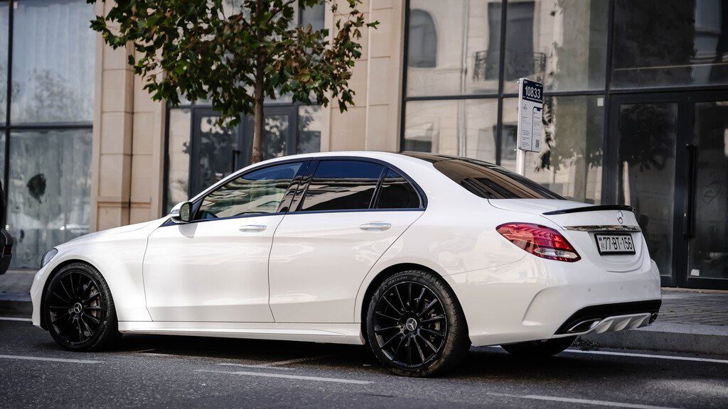 Mercedes C 300, 2.0 L, 2017 il, 119 500 km — Avtomobillər, Bakı (3)