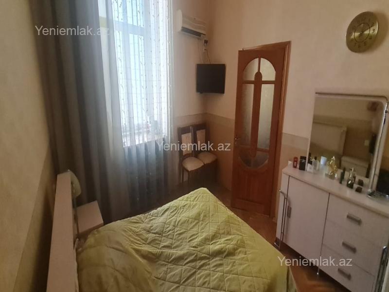 Satılır 4 otaqlı Bina evi menzil (Köhnə tikili), 90 m², Nəsimi rayonu — Mənzil, Bakı (6)