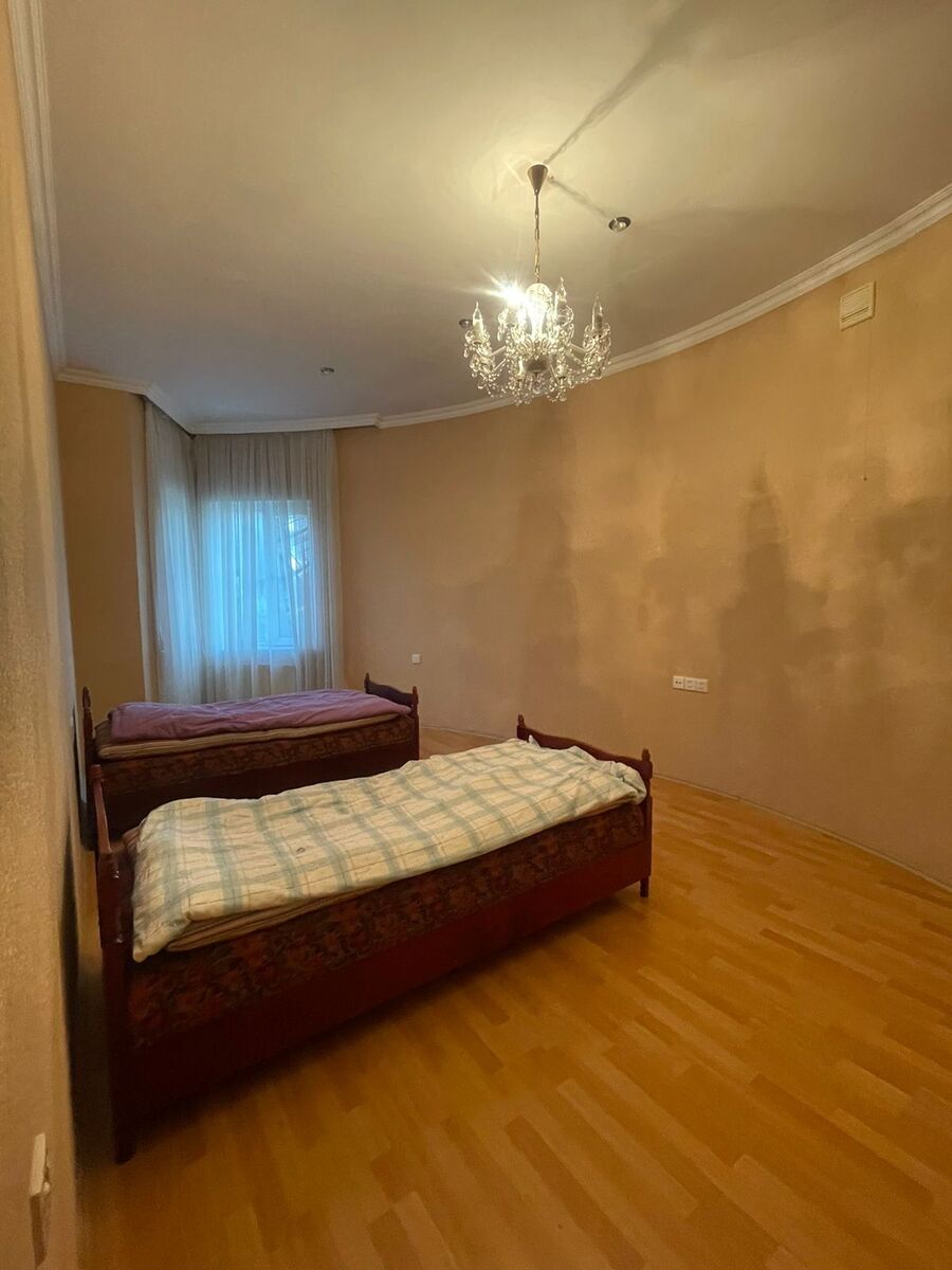 Satılır 6 otaqlı həyət evi/bağ evi 202 m² — Ev, villa, Bakı (10)