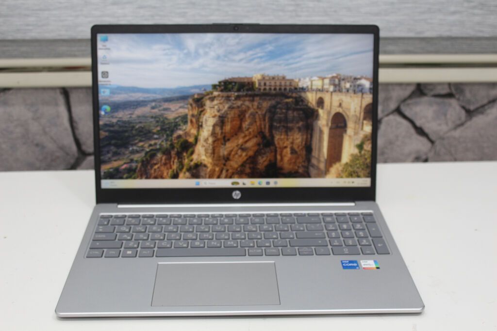 İşlənmiş HP Pavilion, 15.6 Intel Core i5, 512 GB, Ödənişli çatdırılma — HP, Bakı (2)
