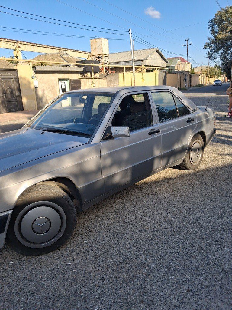 Mercedes 190, 2.0 L, 1991 il, 800 000 km 90-CZ-855 — Avtomobillər, Bakı (5)