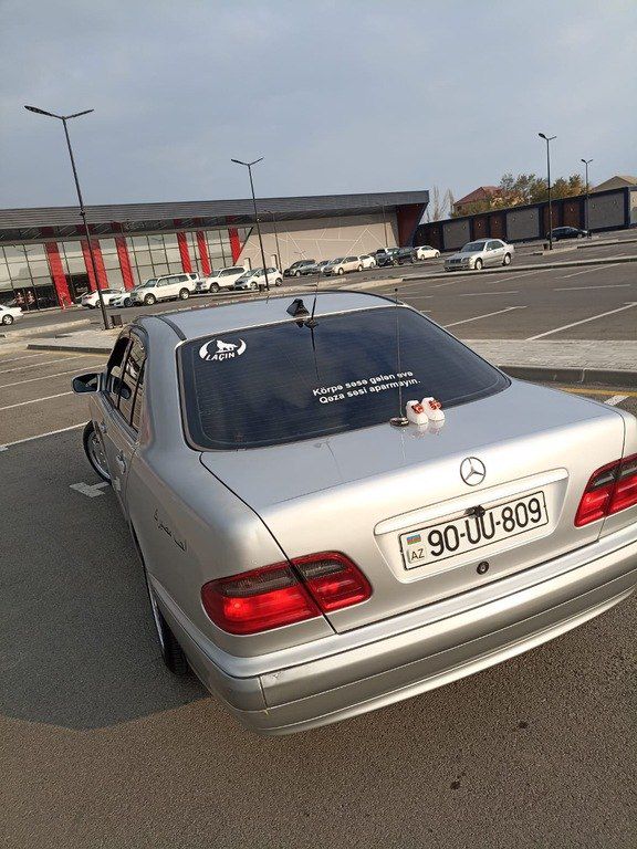 Mercedes E 230, 2.3 L, 1999 il, 434 444 km 90-UU-809 — Avtomobillər, Bakı (5)
