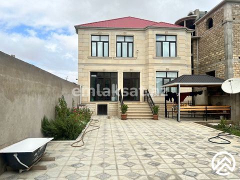 Satılır 6 otaq həyət evi / bağ evi 220 m², Binəqədi — Bakı