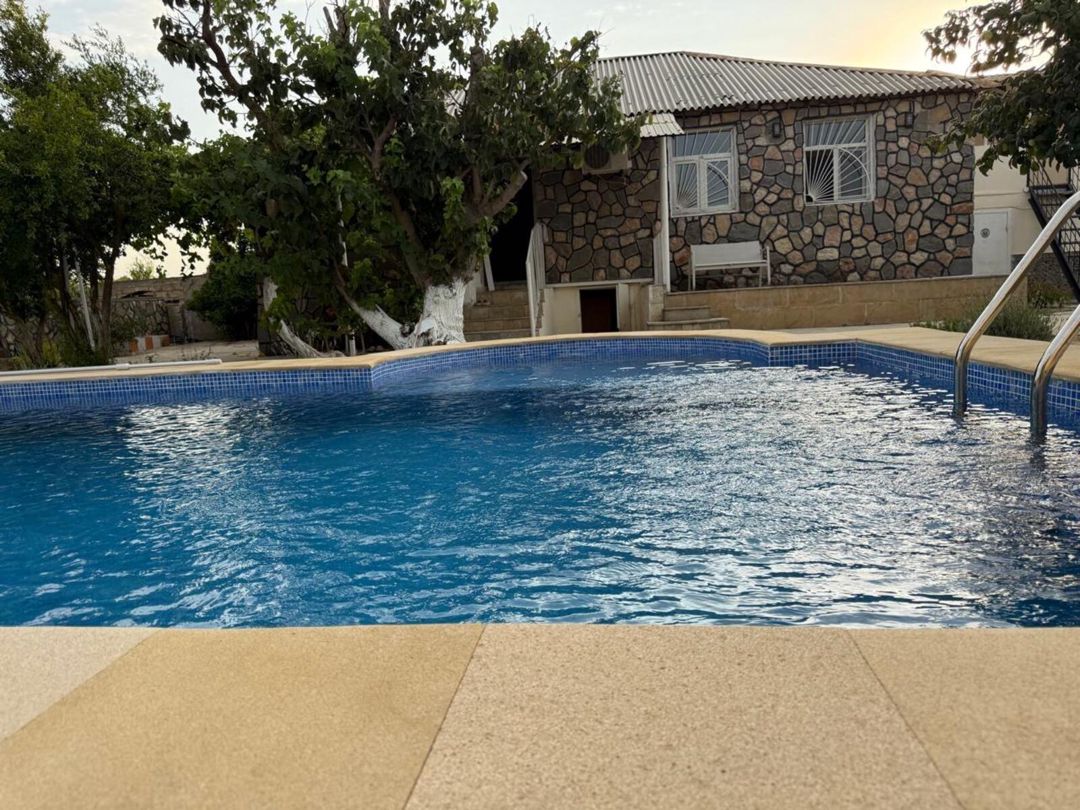 Satılır 5 otaqlı həyət evi/bağ evi 250 m² — Ev, villa, Bakı (2)