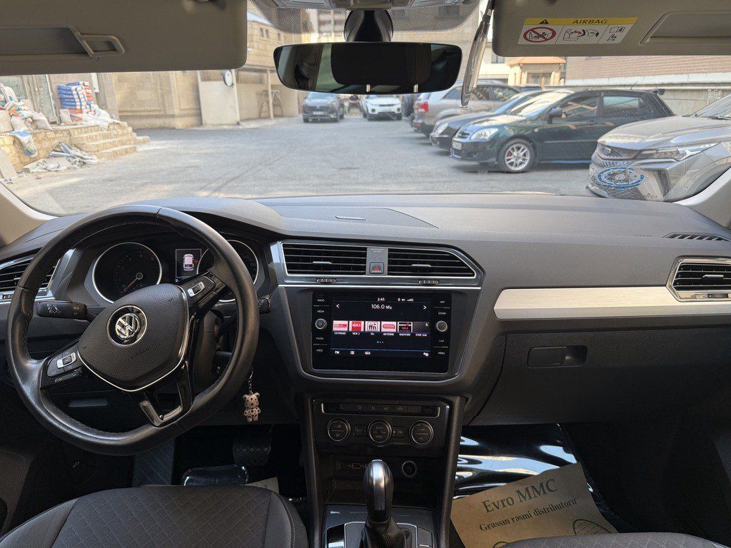 Volkswagen Tiguan, 1.4 L, 2020 il, 45 000 km — Avtomobillər, Bakı (2)
