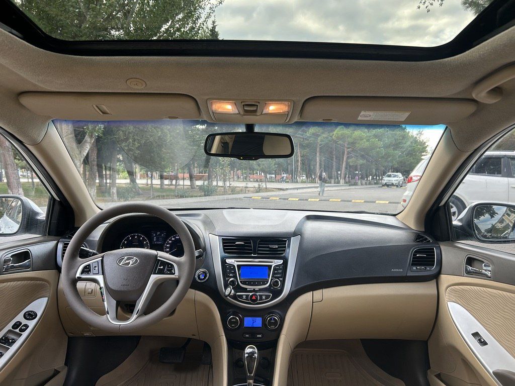Hyundai Accent, 1.6 L, 2011 il, 215 000 km — Avtomobillər, Sumqayıt (12)