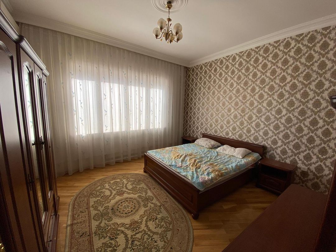 Satılır 3 otaqlı yeni tikili 135 m² — Mənzil, Bakı (2)